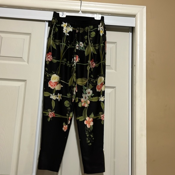 Ted Baker London Pants - Gorgeous spring Ted Baker pants